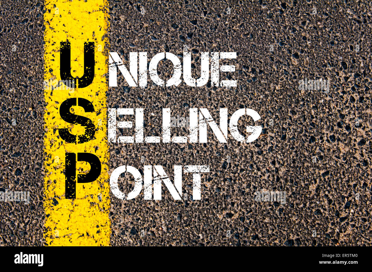 Concetto di immagine del Business acronimo USP come punto di vendita unico  scritto oltre la segnaletica stradale vernice gialla linea Foto stock -  Alamy