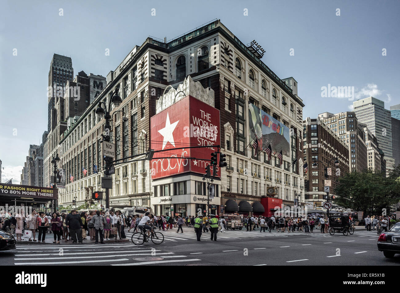 Macy's New Yorks principale grande magazzino, 34th Street, New York, Stati Uniti d'America Foto Stock