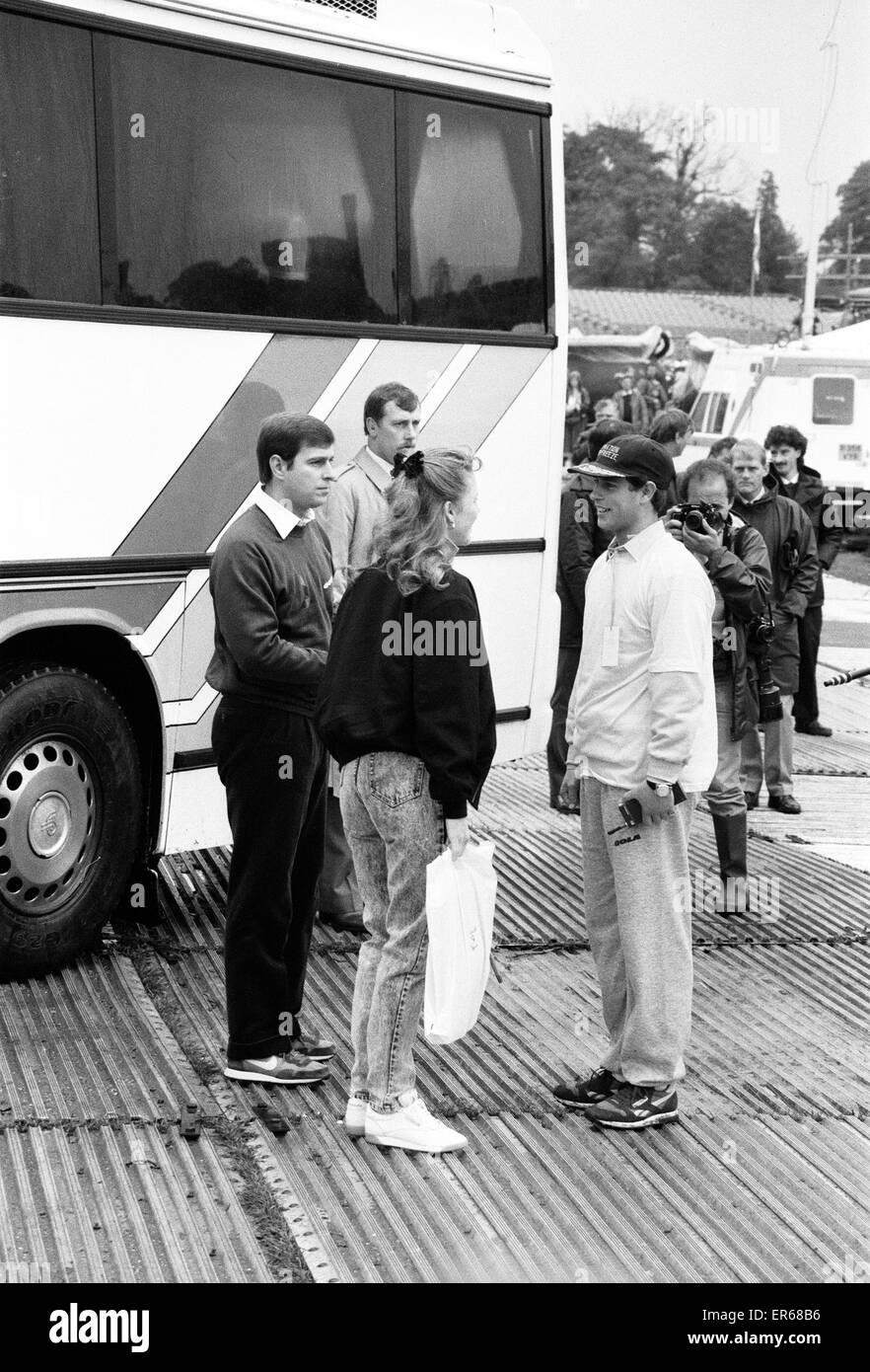 Si tratta di un Royal Knockout evento di beneficenza tenutosi a Alton Towers in Staffordshire, 15 giugno 1987. Il principe Andréj, duca di York, Sarah Ferguson, duchessa di York, Prince Edward. Foto Stock