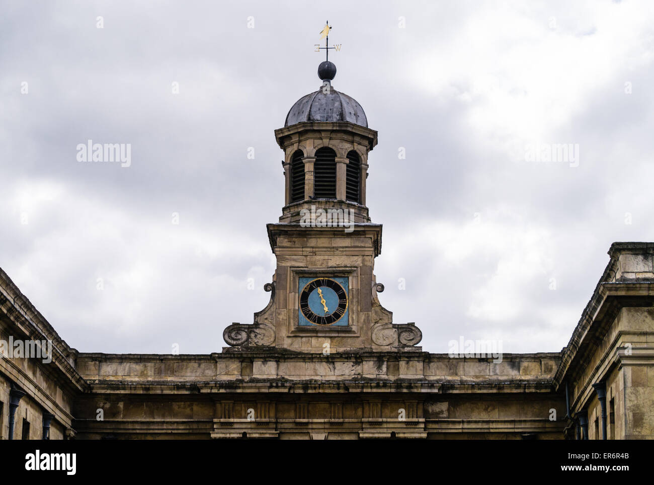 Torre dell'orologio, al di sopra del Museo del Castello, occhio di York, città di York, England, Regno Unito Foto Stock