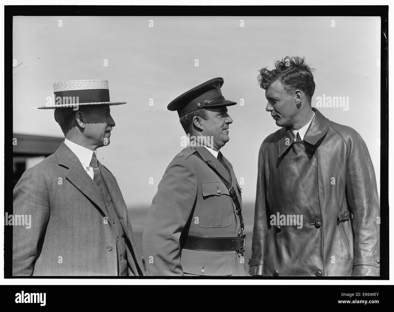 Orville Wright, il maggiore John F. Curry e il colonnello Charles Lin Foto Stock