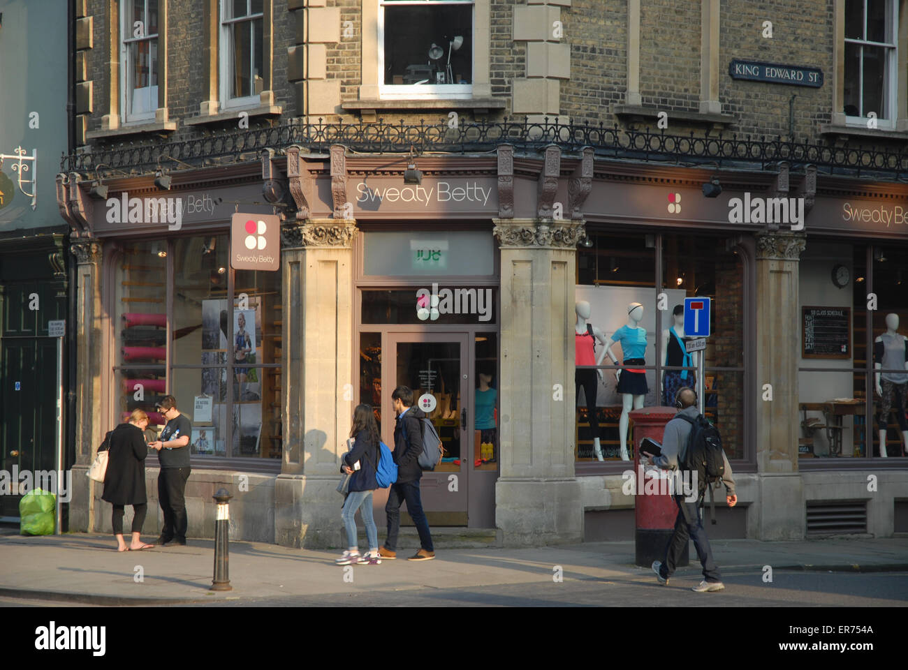 Sudati Betty's Oxford Boutique, High Street, Oxford, Inghilterra Foto Stock