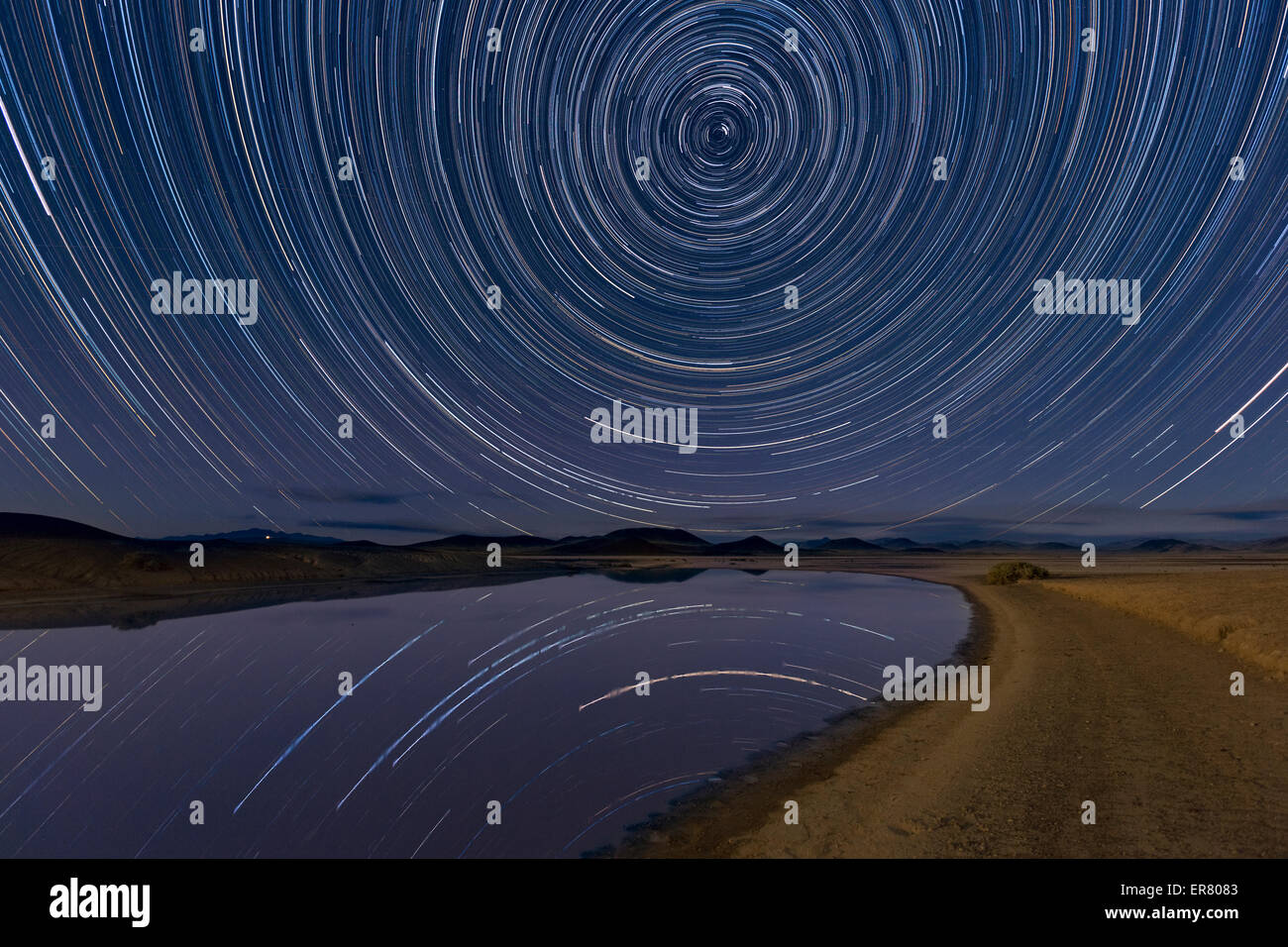 Tracce stellari su Lunar Lago Playa, Remote Central Nevada Backcountry Foto Stock