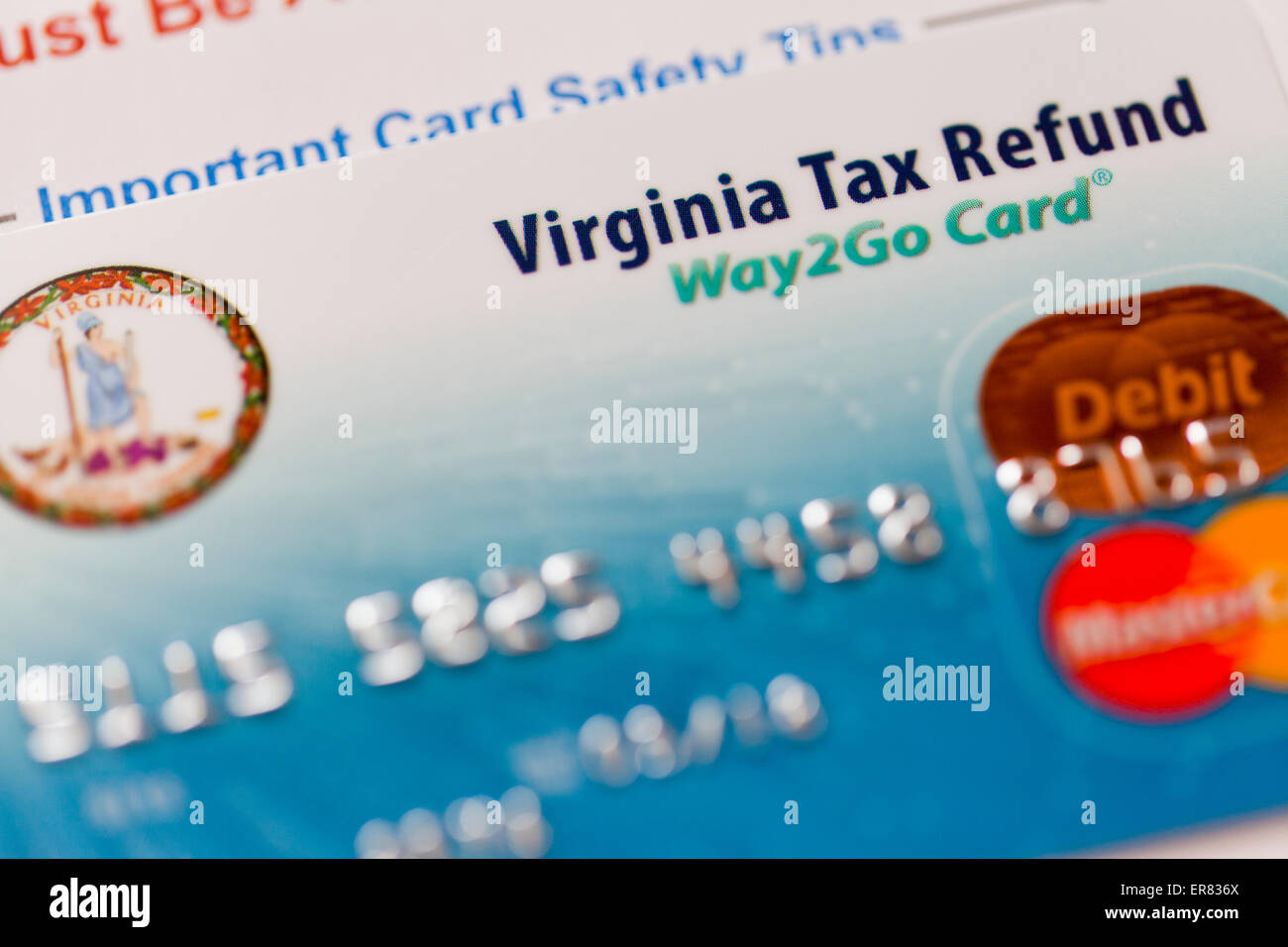 Virginia il reddito dello stato restituzione fiscale carta di debito Foto Stock