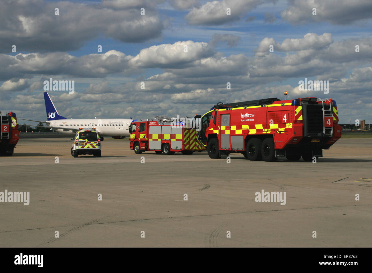 Il servizio antincendio di emergenza motore aereo Foto Stock