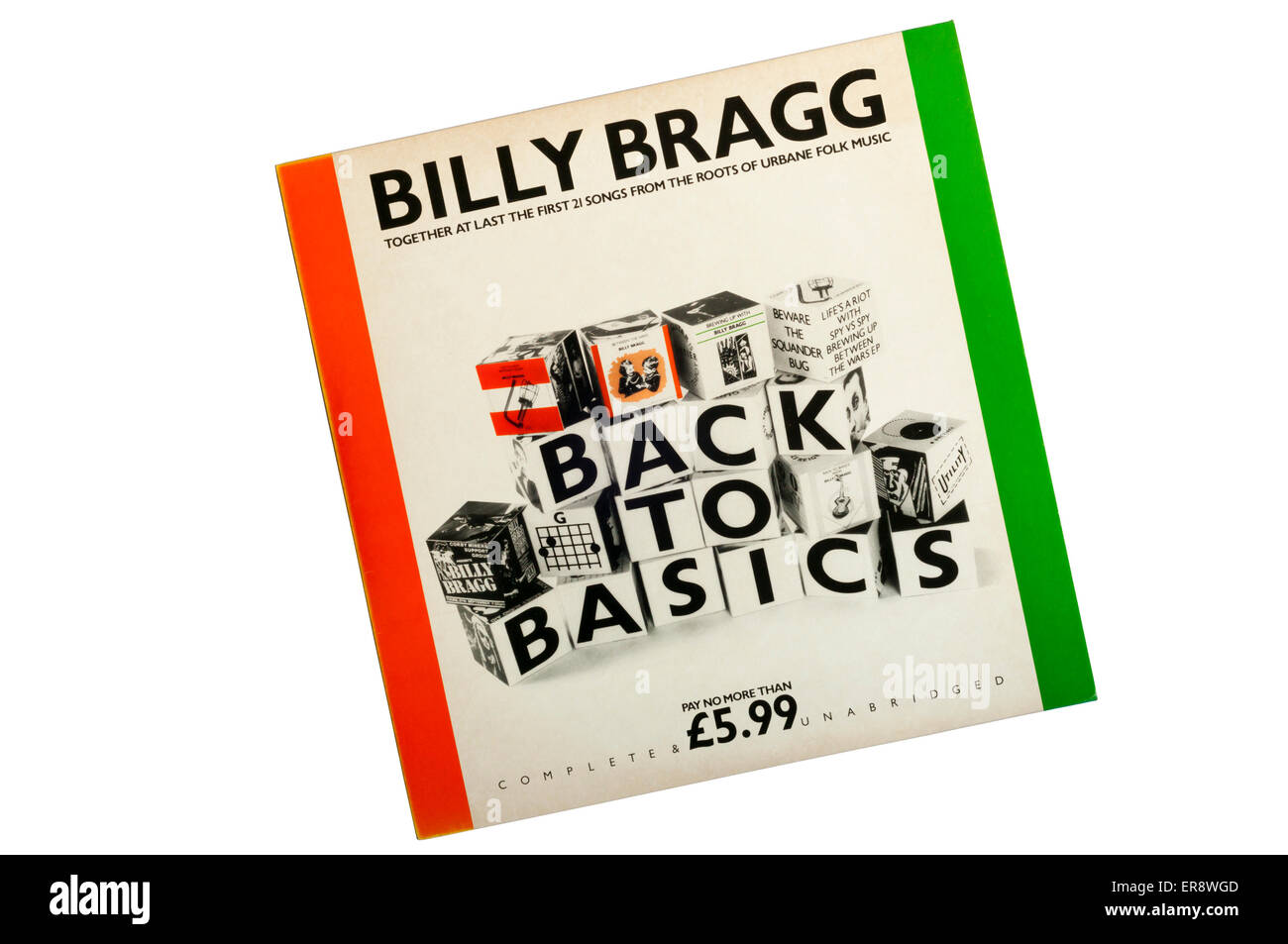 Back to basics è un 1987 compilation di Billy Bragg dei primi tre versioni. Foto Stock