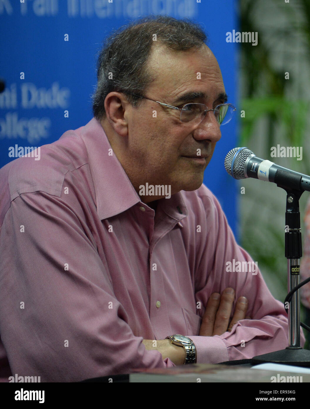 Miami International Book Fair 2014 alla Miami Dade College-Chapman dotate: Carlos Alberto Montaner dove: Miami, Florida, Stati Uniti quando: 24 Nov 2014 Credit: Johnny Louis/WENN.com Foto Stock
