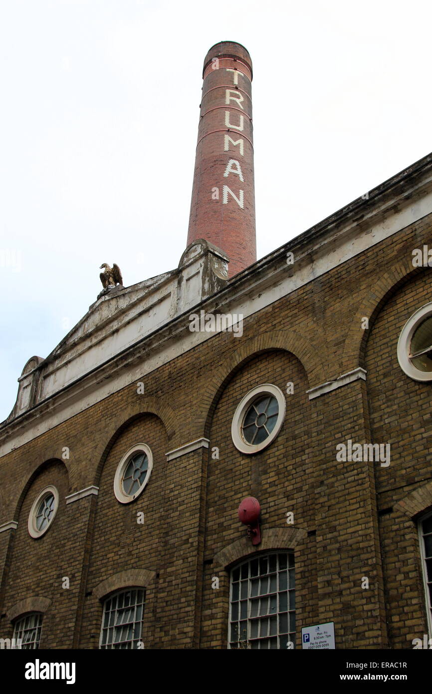 Il vecchio Truman Brewery Gallery nella zona est di Londra. Foto Stock