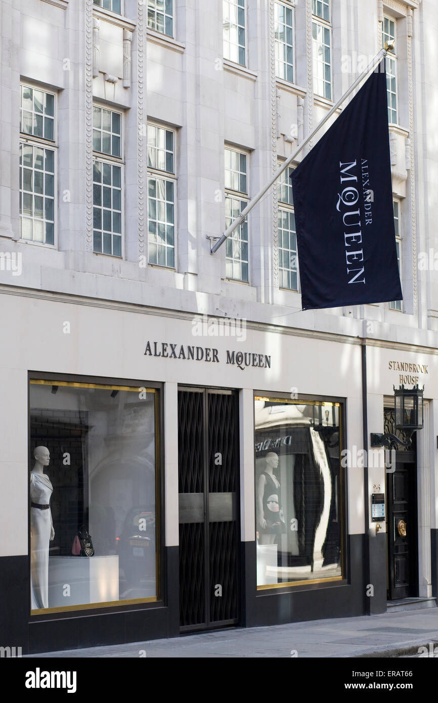 Alexander McQueen negozio di fronte su Bond Street London Foto Stock