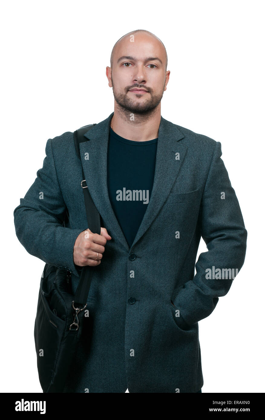 Ritratto di giovane professionista indossando abiti eleganti, tenendo laptop borsa per computer Foto Stock