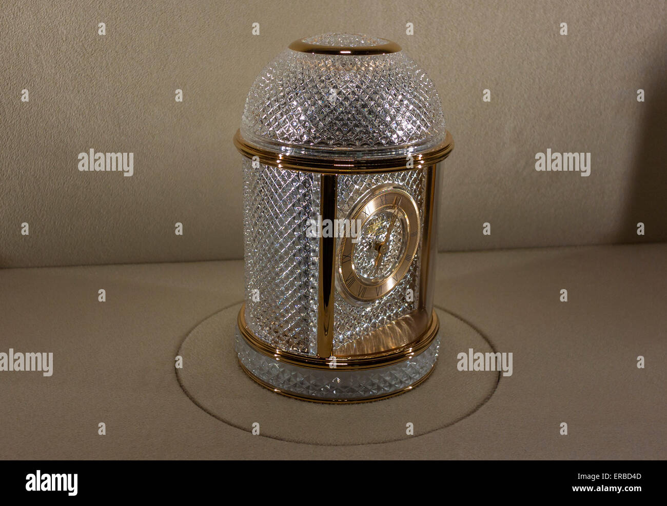Patek Philippe, Dome orologio da tavolo, baccarat cristallo, 'lampadari di cristallo' Foto Stock