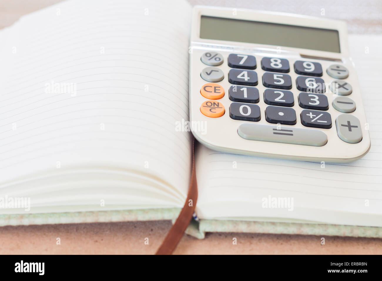 Calcolatrice sul notebook vuoto, stock photo Foto Stock