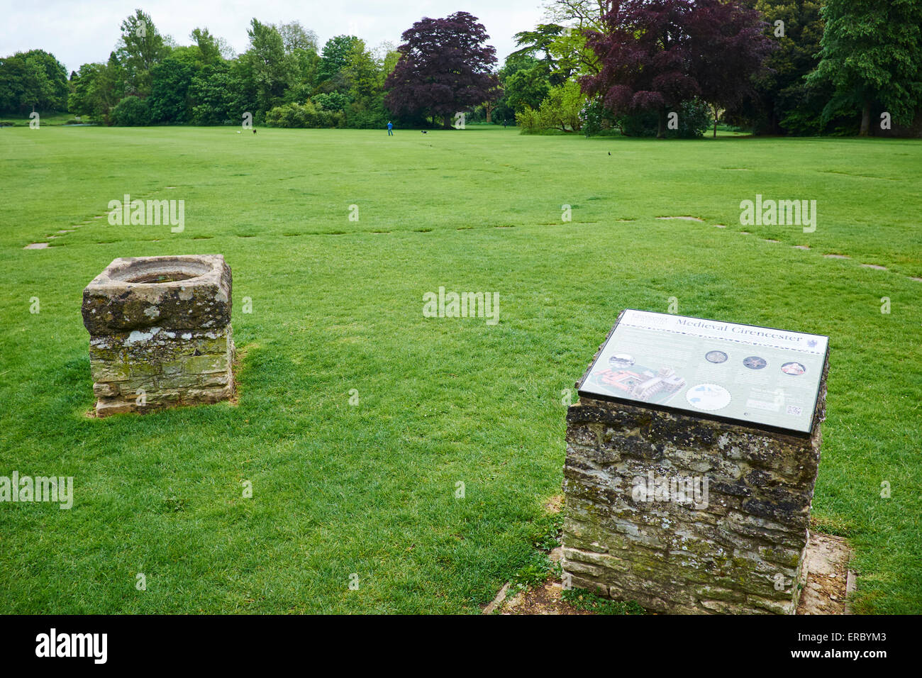 Ex Sito di San St Mary's Abbey Cirencester Gloucestershire REGNO UNITO Foto Stock