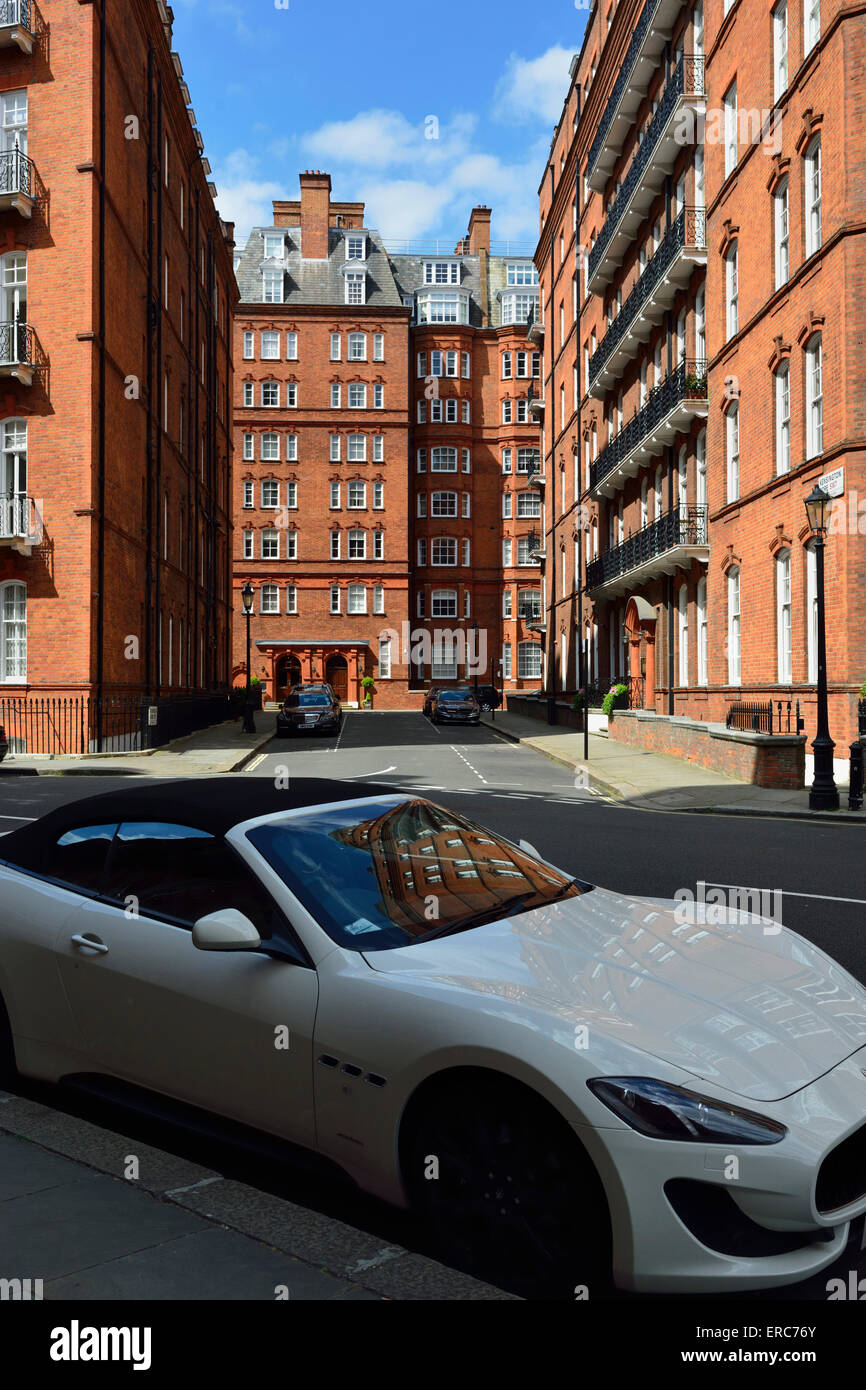 Albert Hall Mansions, Kensington Gore, Kensington e Chelsea, London, Regno Unito Foto Stock