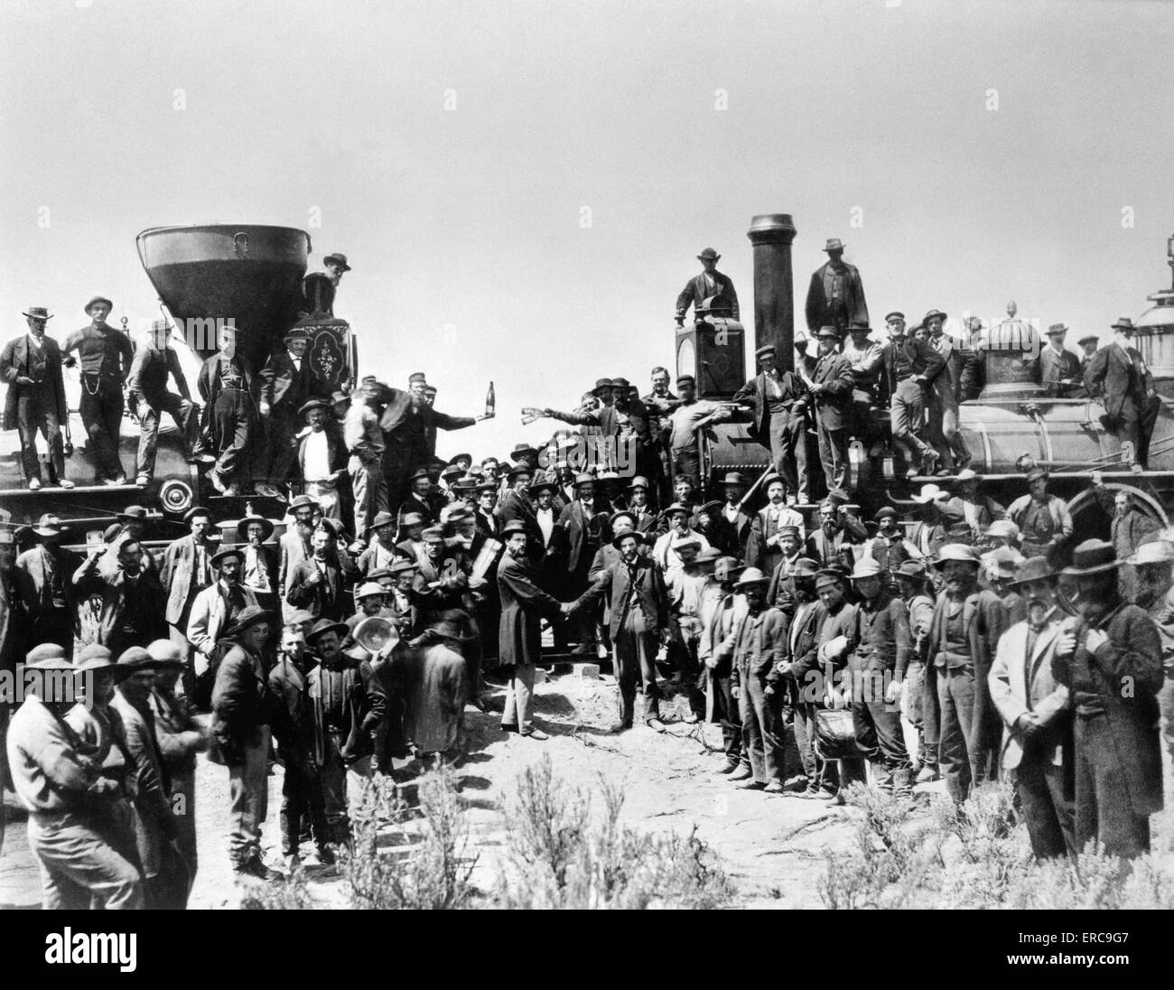 1860 10 MAGGIO 1869 promontorio punto UTAH completamento ferrovia transcontinentale GOLDEN SPIKE pilotato Eastern & Western locomotori Foto Stock