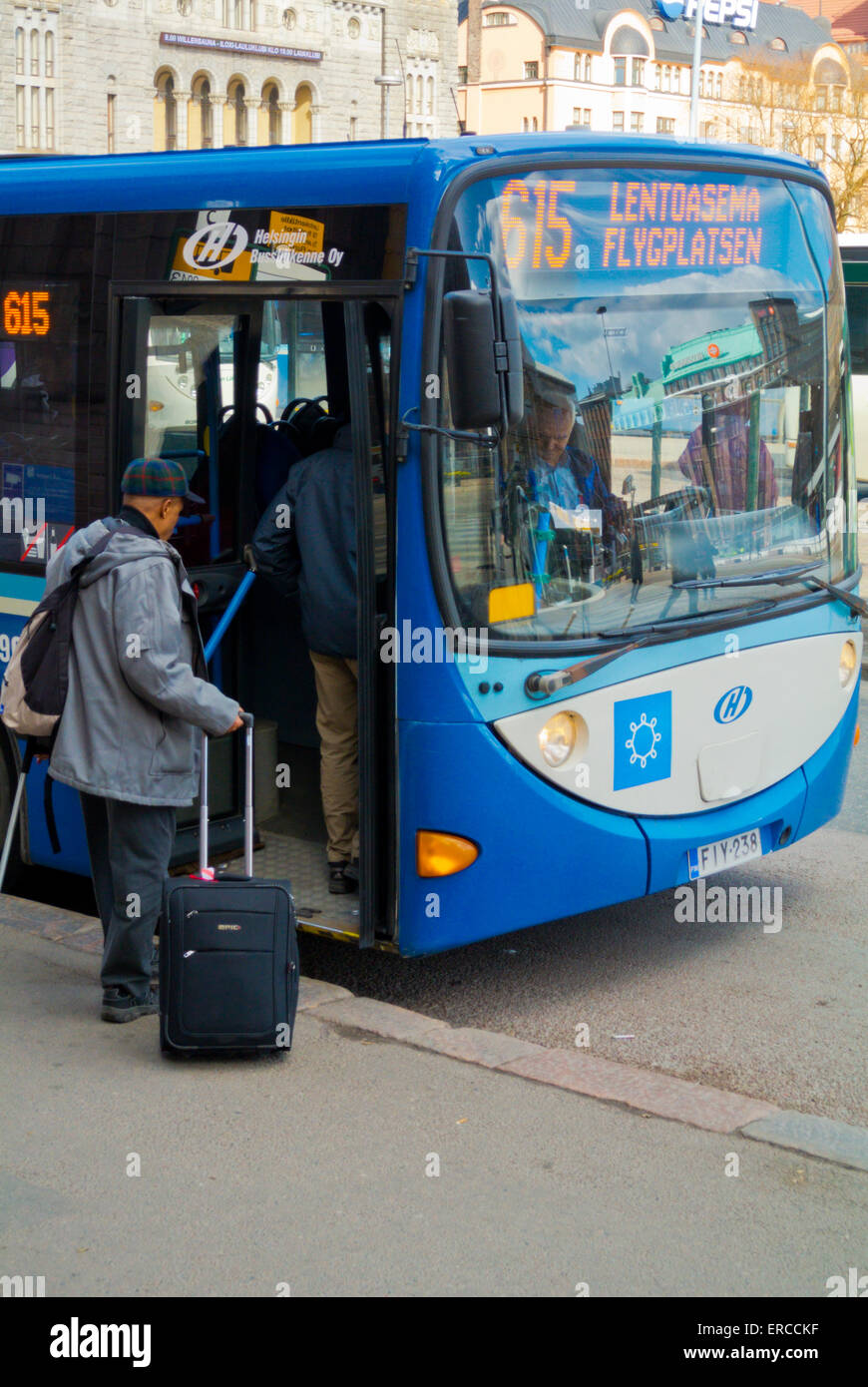 Aeroporto In bus 615, alla stazione ferroviaria, Helsinki, Finlandia Foto Stock