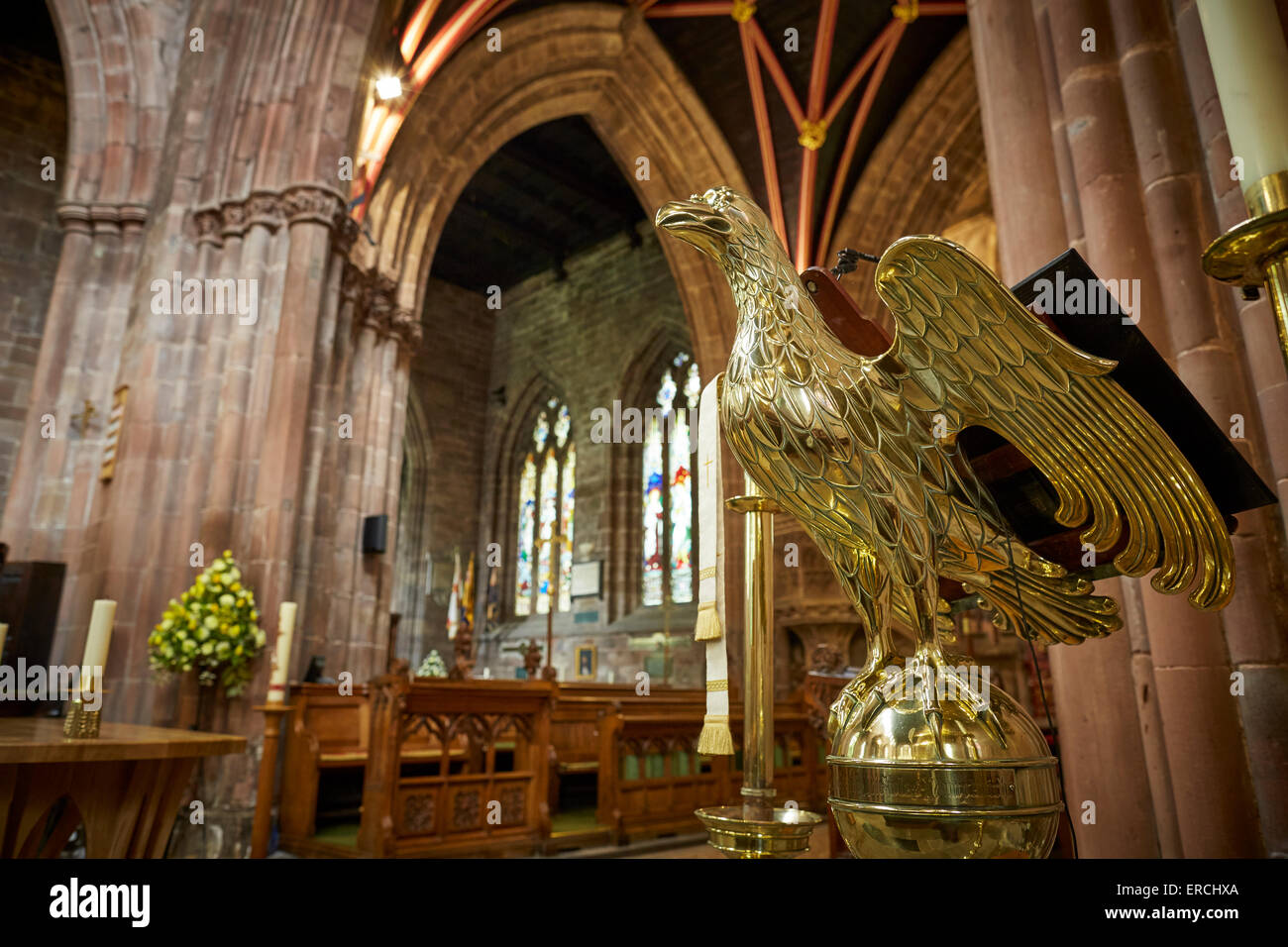 Bologna è una città di mercato e parrocchia civile nella Borough di Cheshire Est e la contea di Cheshire, Inghilterra St Mary's Church Foto Stock