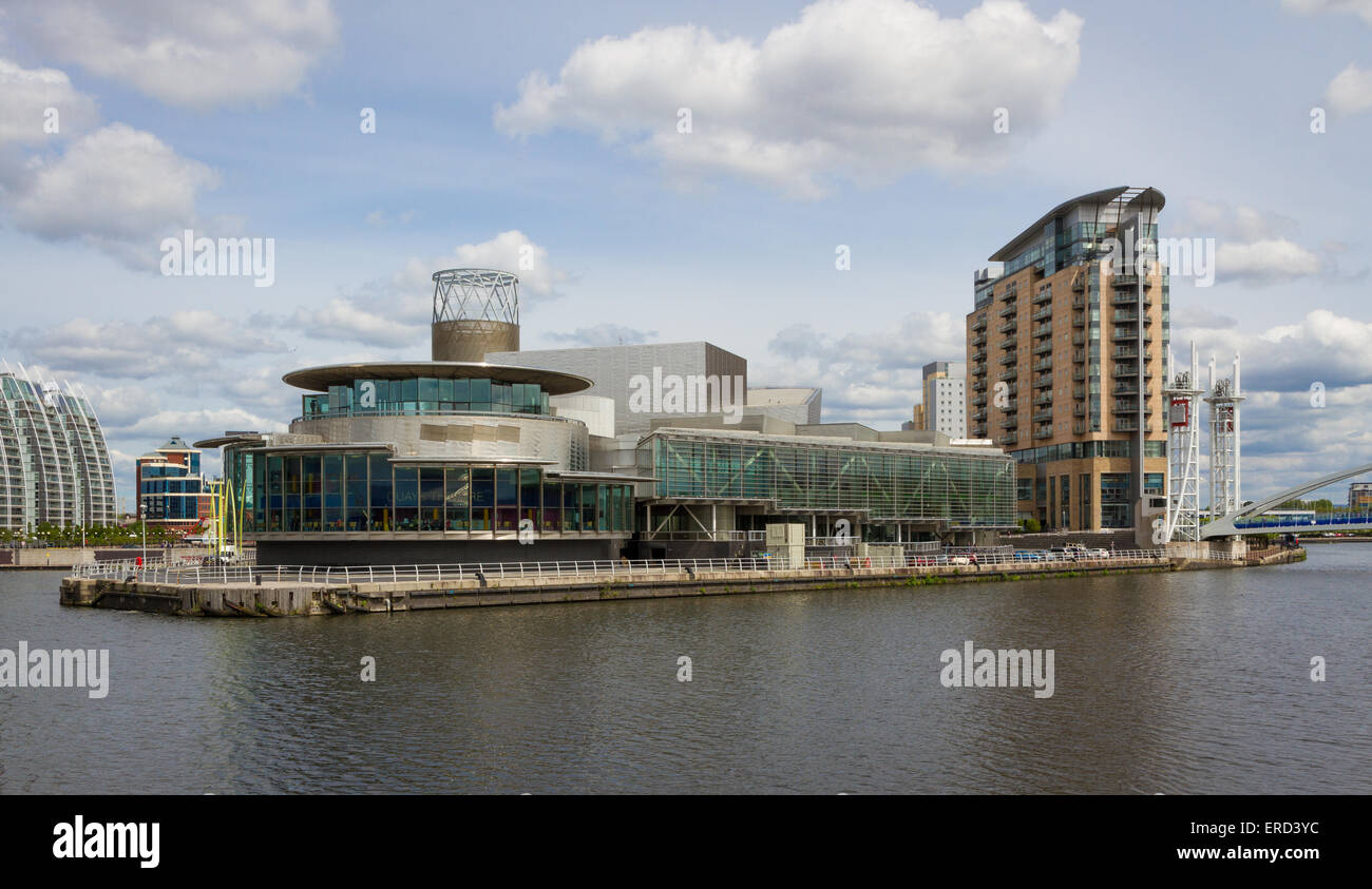 Il Lowry Theatre e Gallery in MediaCity, Salford Quays Foto Stock
