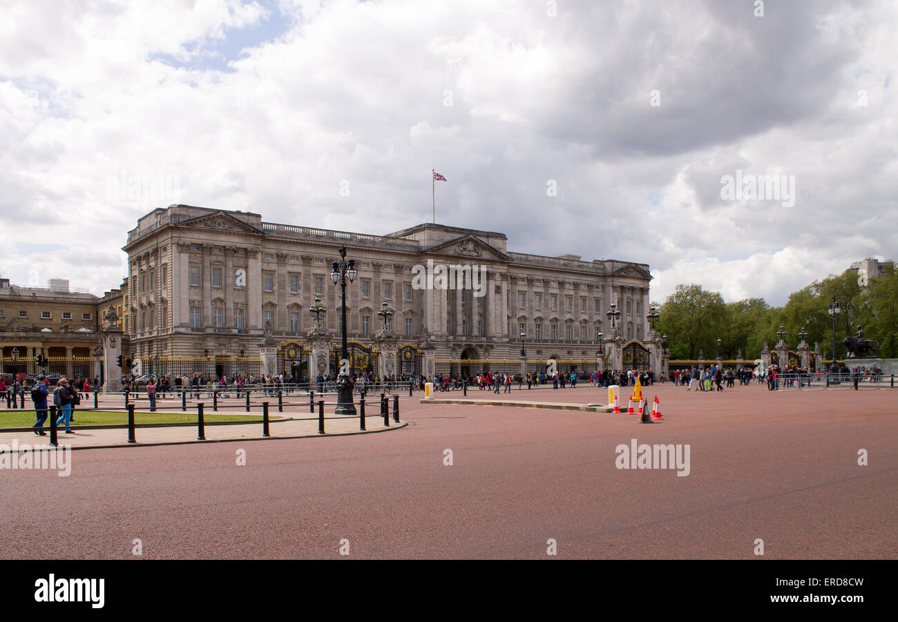 Buckingham Palace, residenza londinese del monarca del Regno Unito. Londra, Regno Unito. Foto Stock