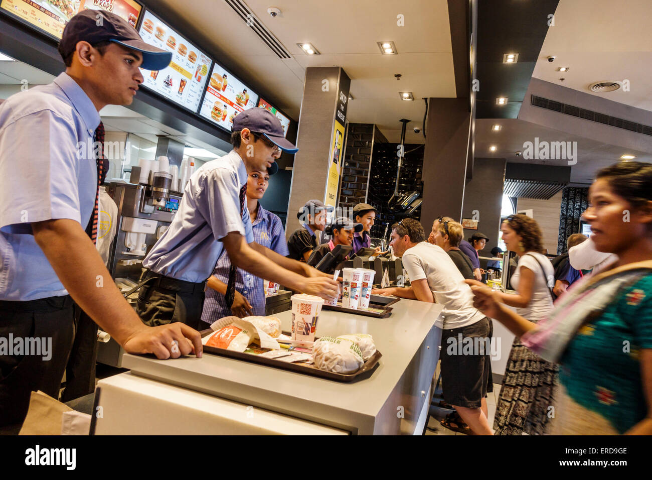 Mumbai India, Indian Asian, Lower Parel, High Street Phoenix, centro commerciale, interno, ristorante ristoranti, ristoranti, ristoranti, ristoranti, ristoranti, ristoranti, caffè, bistrot, Foto Stock