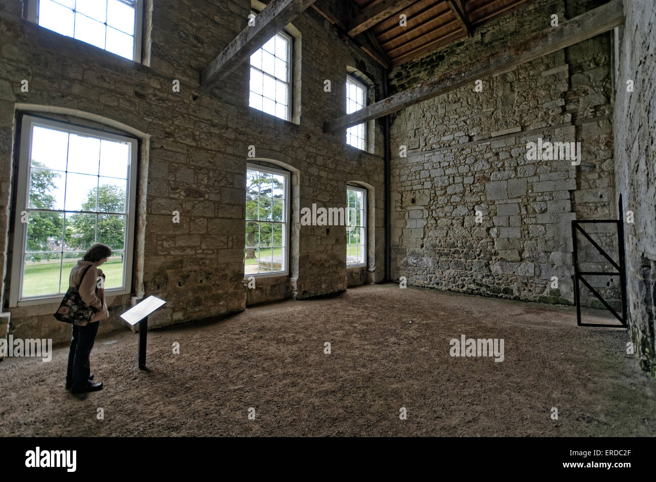 Appuldurcombe House è ora un guscio deserte, il mansion lungo abbandonato ma ora curata dalla tradizione inglese. Foto Stock