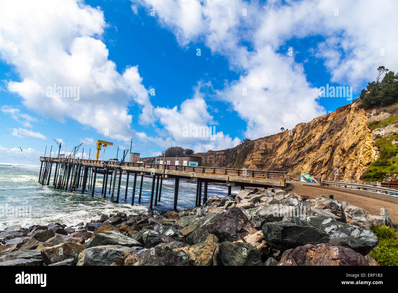 Il molo di pesca e lancio in barca al punto Arena California Foto Stock
