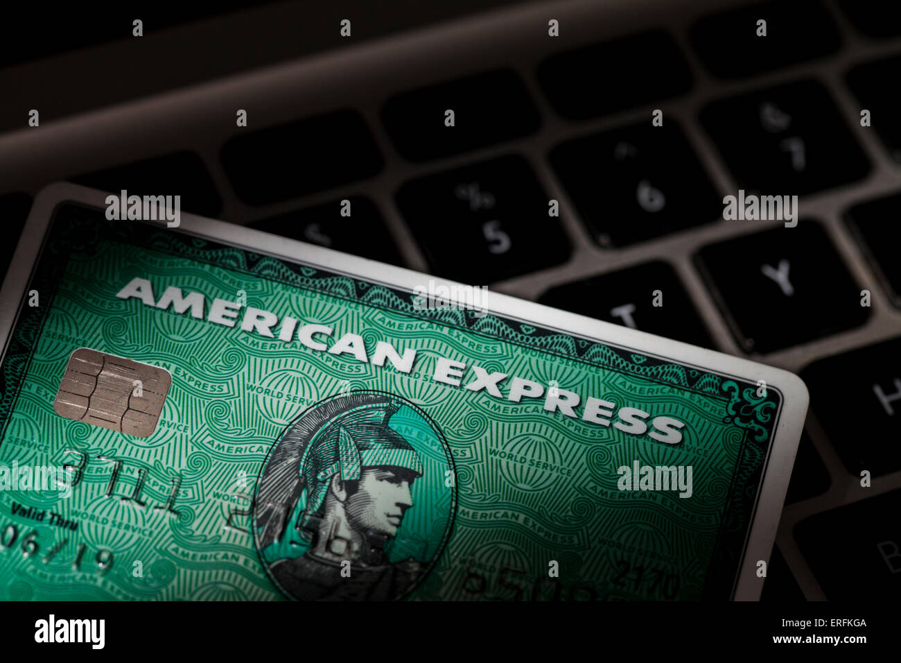 Carta di credito American Express sulla tastiera del computer - USA Foto Stock