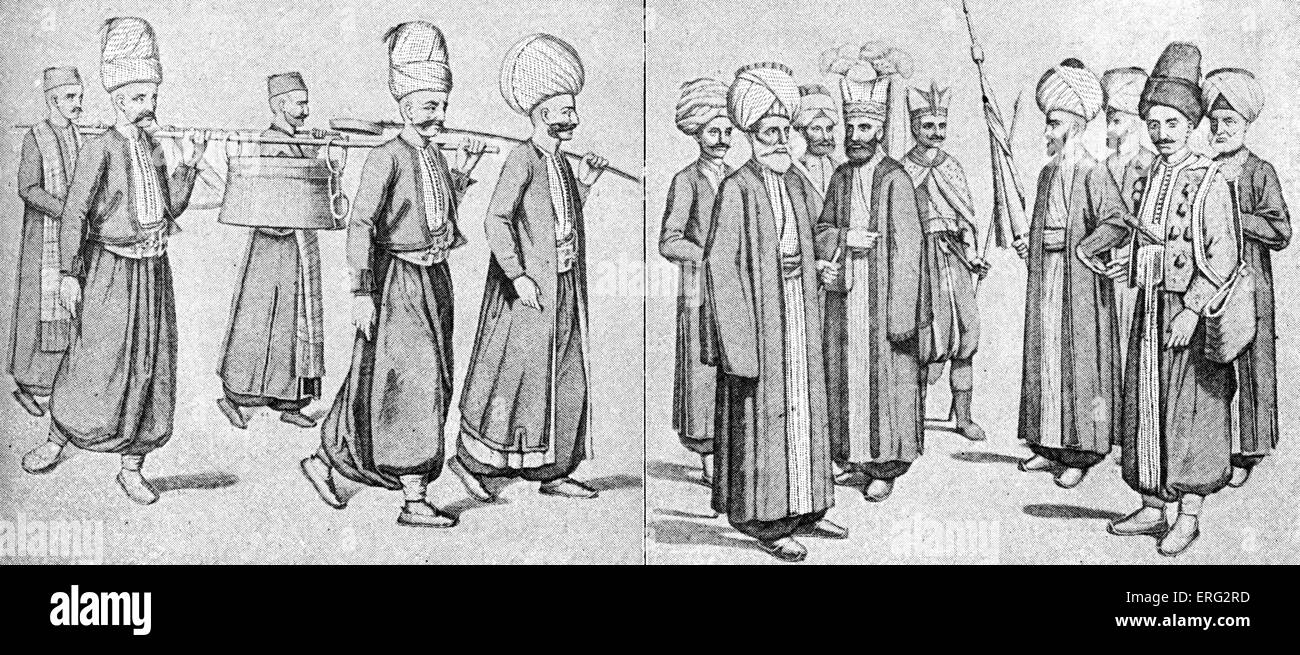 Janissaries in uniforme appoggio un contenitore pesante e in piedi nella conversazione. Foto Stock