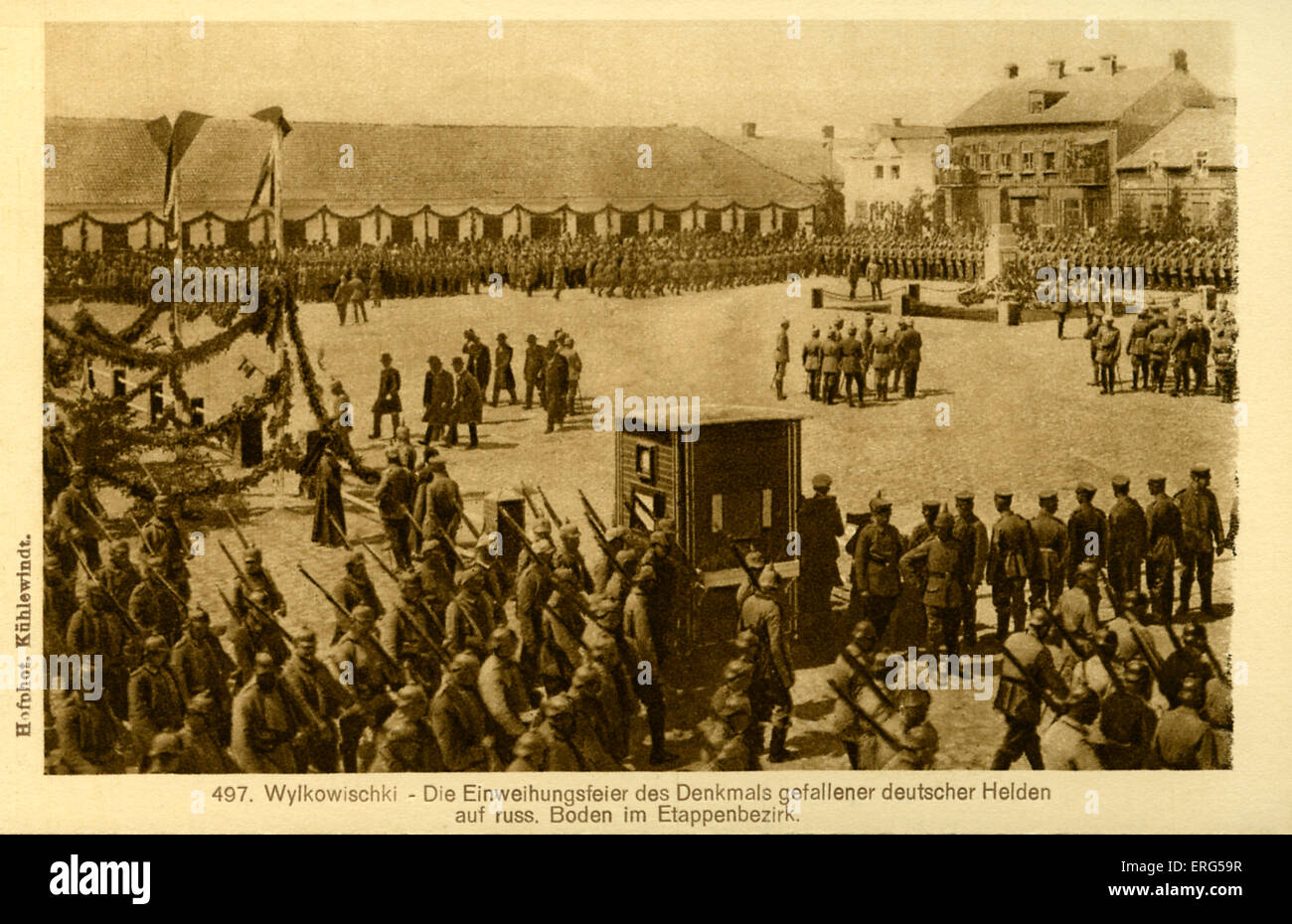 Fronte orientale città sotto I Guerra Mondiale occupazione tedesca.Preso dalla fotografia, mostra dedizione celebrazione del monumento per Foto Stock