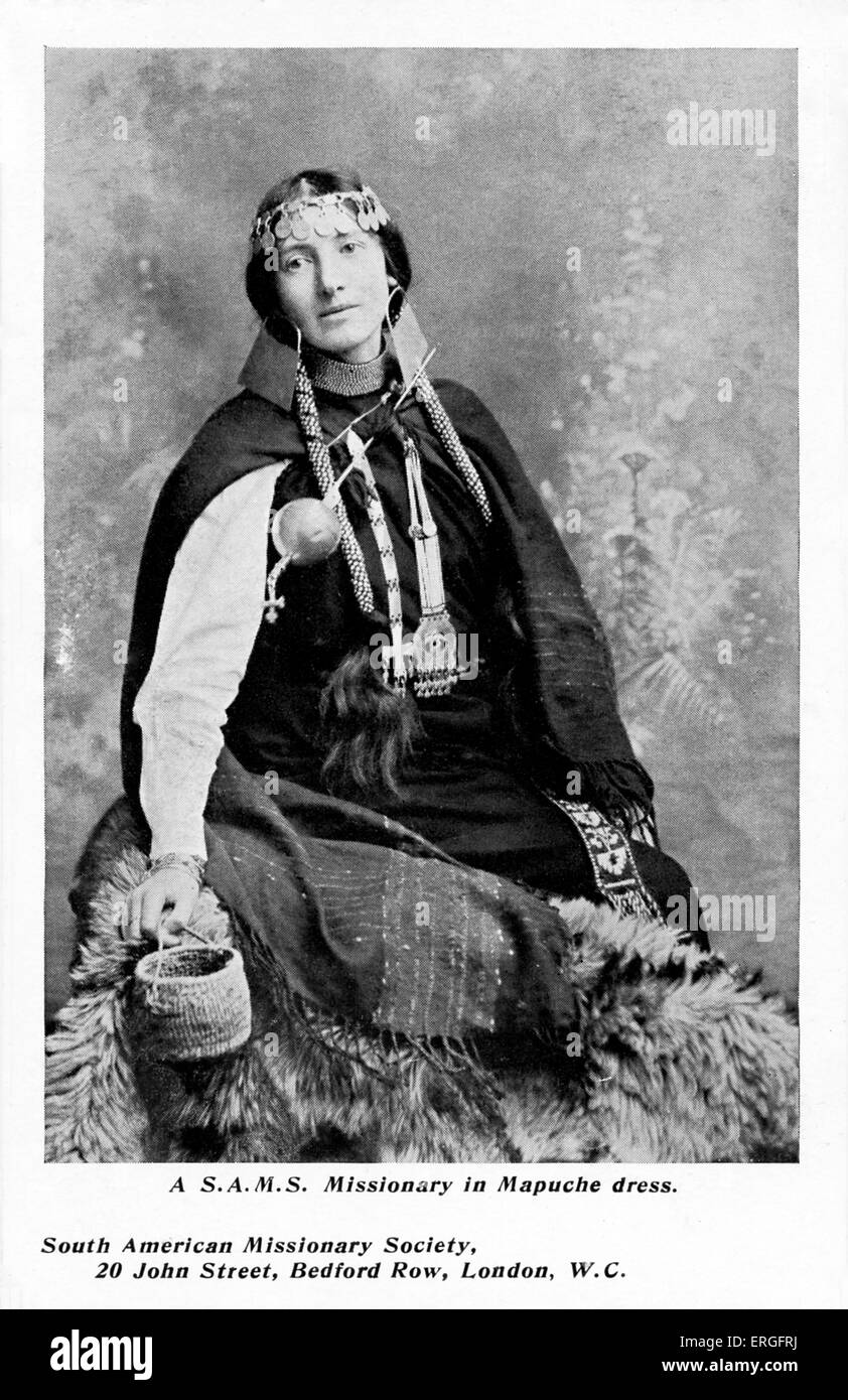 Sud Americana Società Missionaria missionaria indossando il tradizionale abito Mapuche. Nei primi anni del XX secolo. Mapuches, indigeni Foto Stock