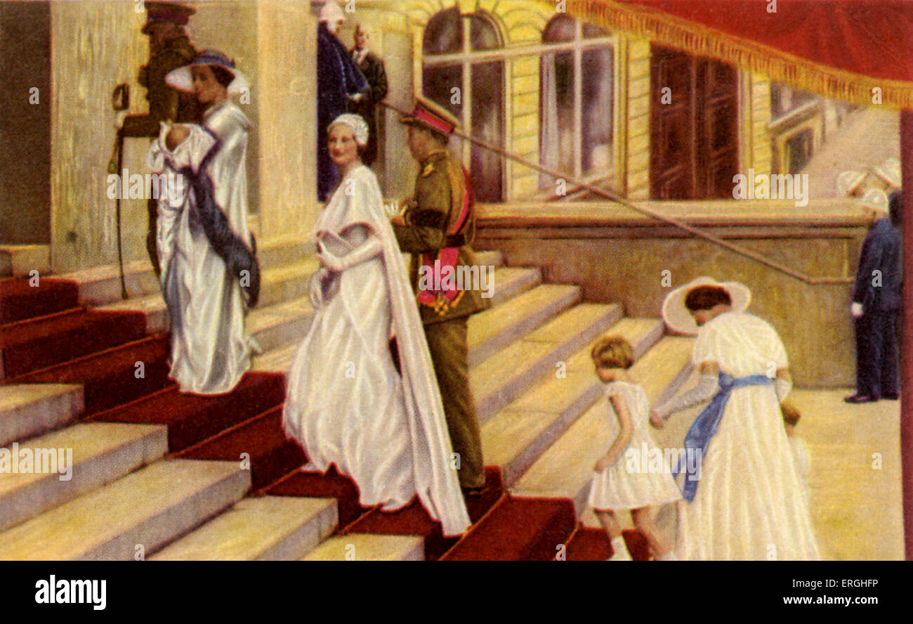 Belga della famiglia reale con il battesimo del principe Alberto di Liegi (futuro Albert II), 1934. Nella foto: Astrid di Svezia, Leopoldo III e Foto Stock