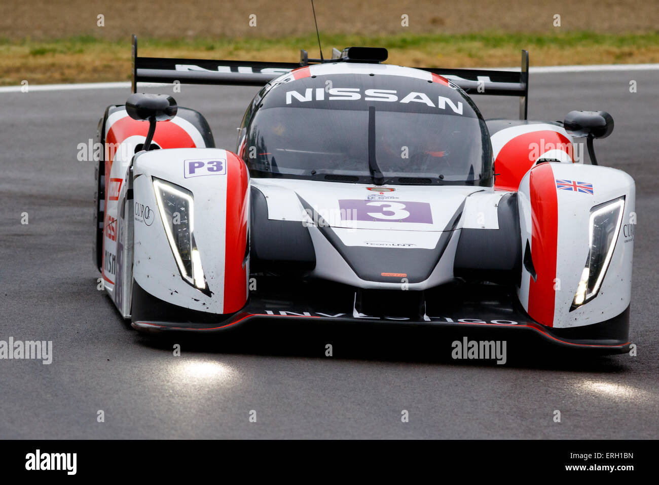 Imola, Italia - 16 Maggio 2015: Ginetta - Nissan di Thiriet dal Team LNT, guidato da Chris Hoy - Charlie Robertson Foto Stock