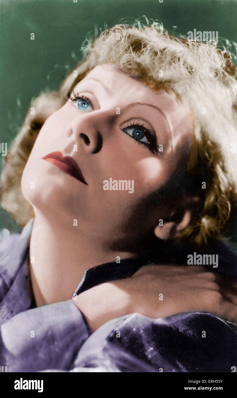 Greta Garbo - ritratto. L'attrice svedese, 18 settembre 1905 - 15 aprile 1990. Versione Colorised. Foto Stock Greta Garbo - ritratto. L'attrice svedese, 18 settembre 1905 - 15 aprile 1990. Versione Colorised. Foto Stock