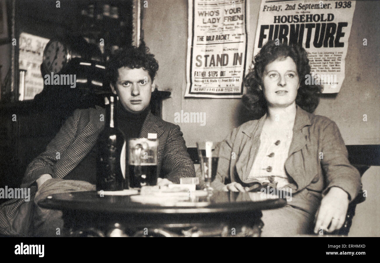 Dylan Thomas - Ritratto del poeta gallese con la moglie Caitlin Thomas. 1914-1953 Foto Stock