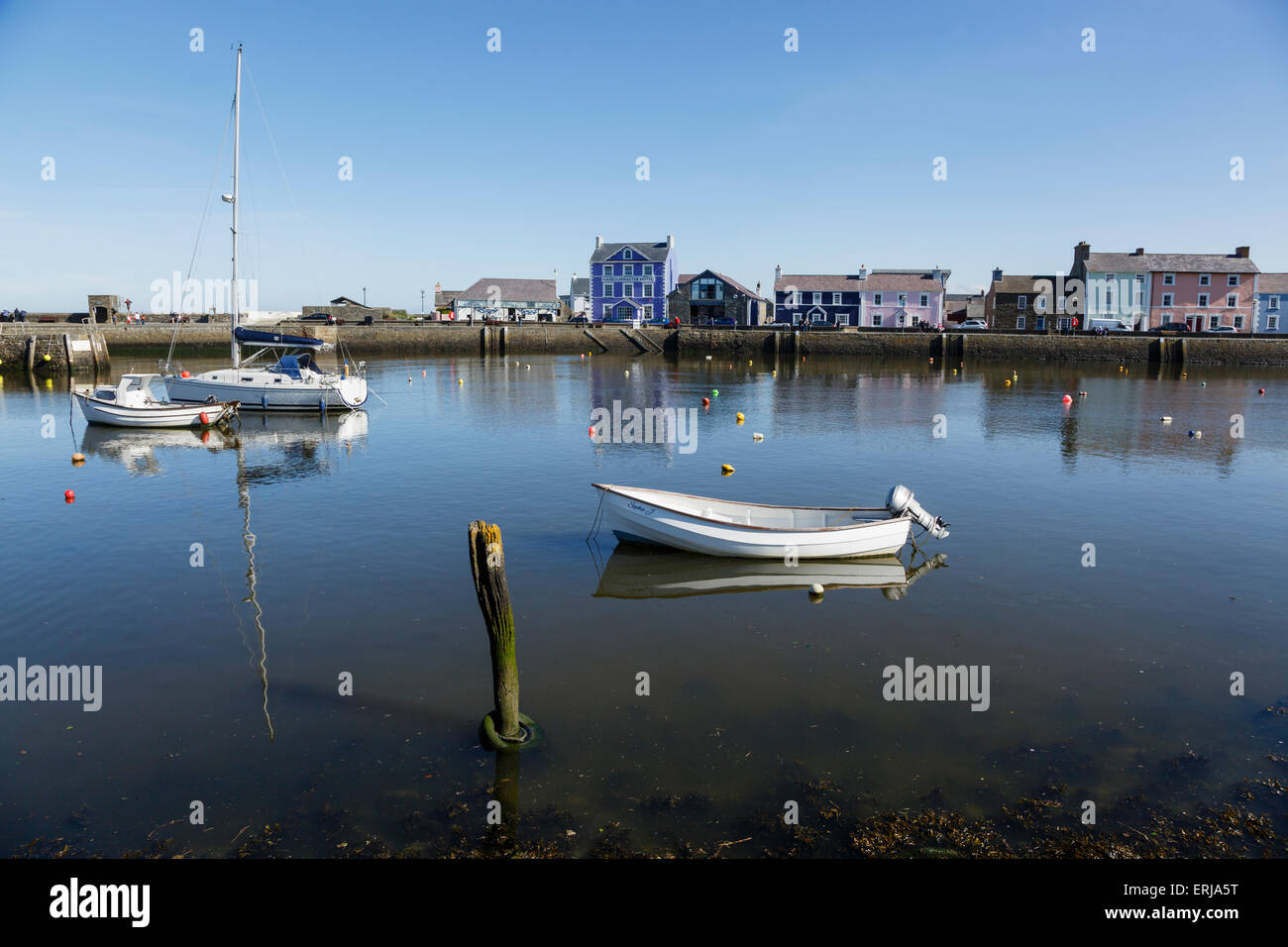 Il porto di Aberaeron, Ceredigion, Galles Foto Stock