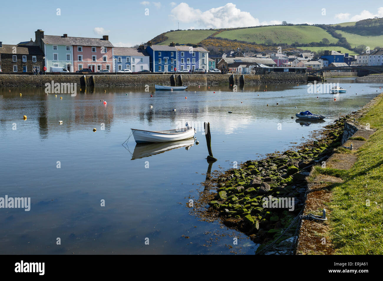Il porto di Aberaeron, Ceredigion, Galles Foto Stock