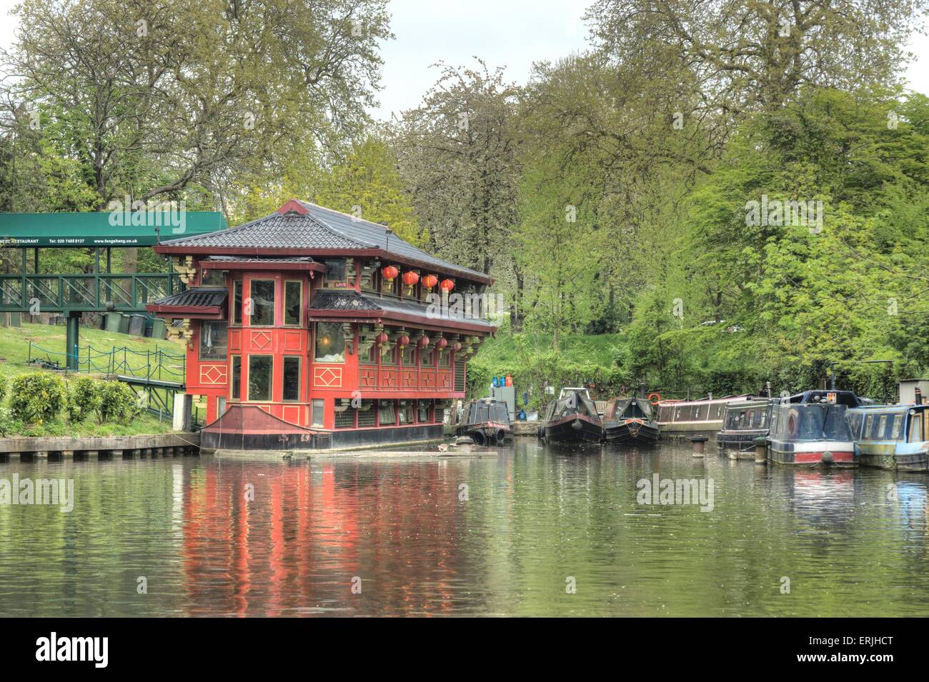 Regents Canal Ristorante Cinese su acqua ristorante galleggiante Foto Stock