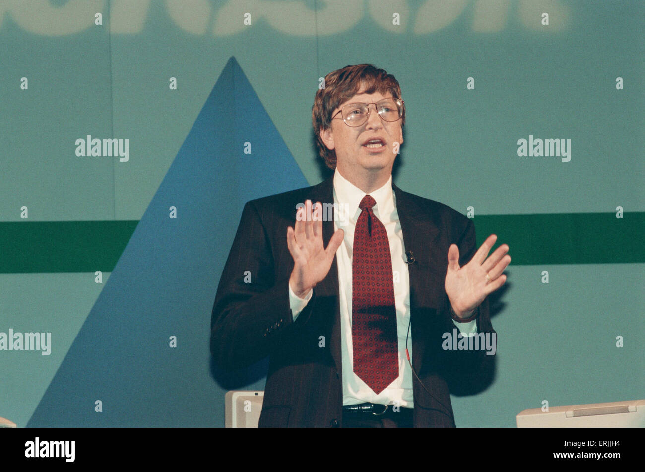 Bill Gates C.E.O. di Microsoft visto qui a 'All'interno della pista 95' evento al n.c.a. per promuovere il sistema operativo Windows 95. Venerdì 17 Marzo 1995 Foto Stock