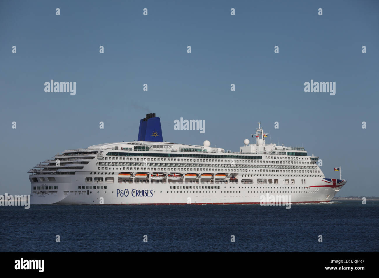 Targhetta Bagaglio Crociera P&O IONA Targhetta Bagaglio Personalizzata Per Crociera P&O IONA - In Pelle Dorata, Con Cinturino Omaggio - Nuova Senza Etichette Accessorio Viaggio Nave - Foto 2