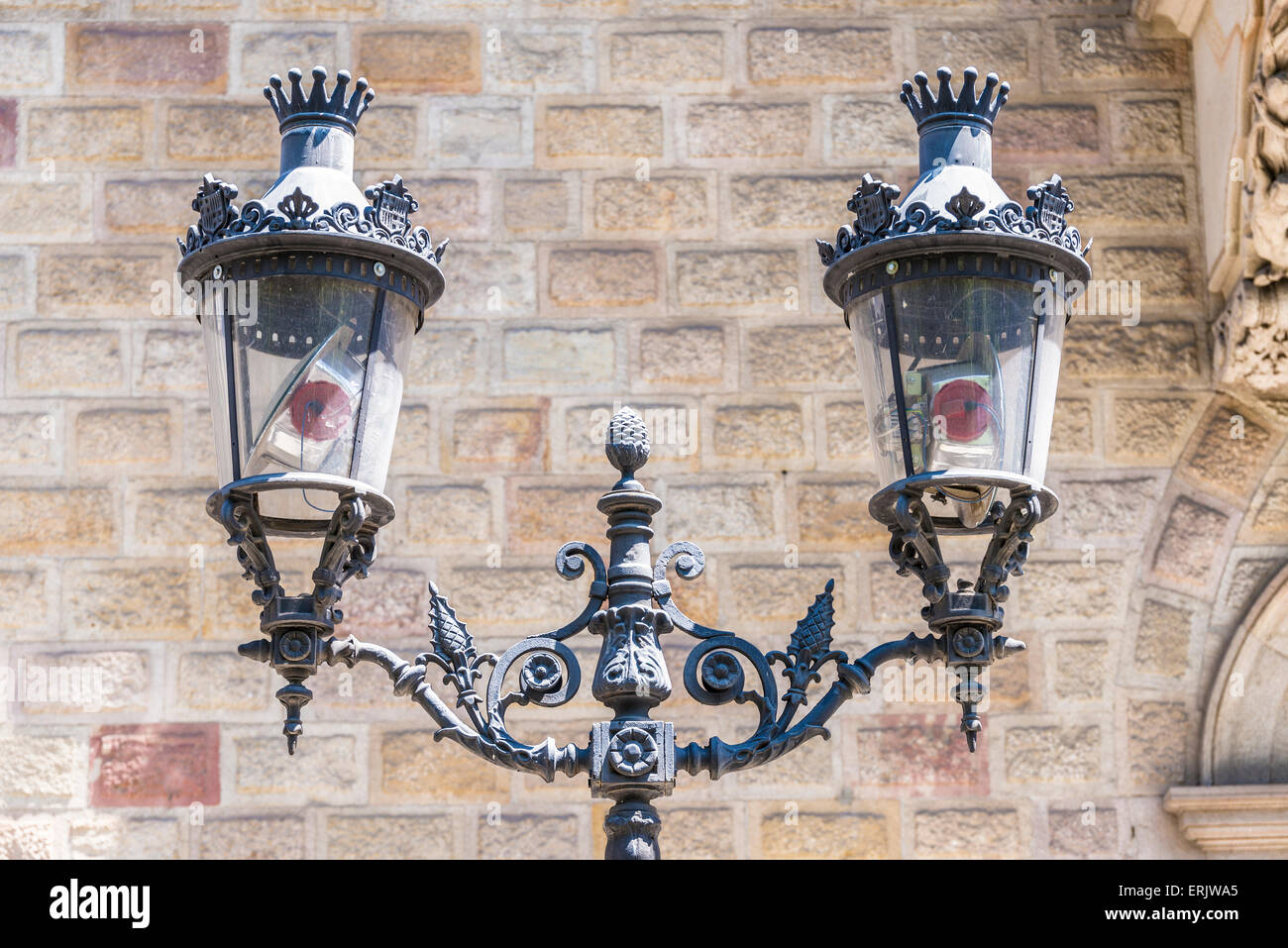 Restaurato di recente il vecchio lampione in rambla catalunya a Barcellona, in Catalogna, Spagna Foto Stock