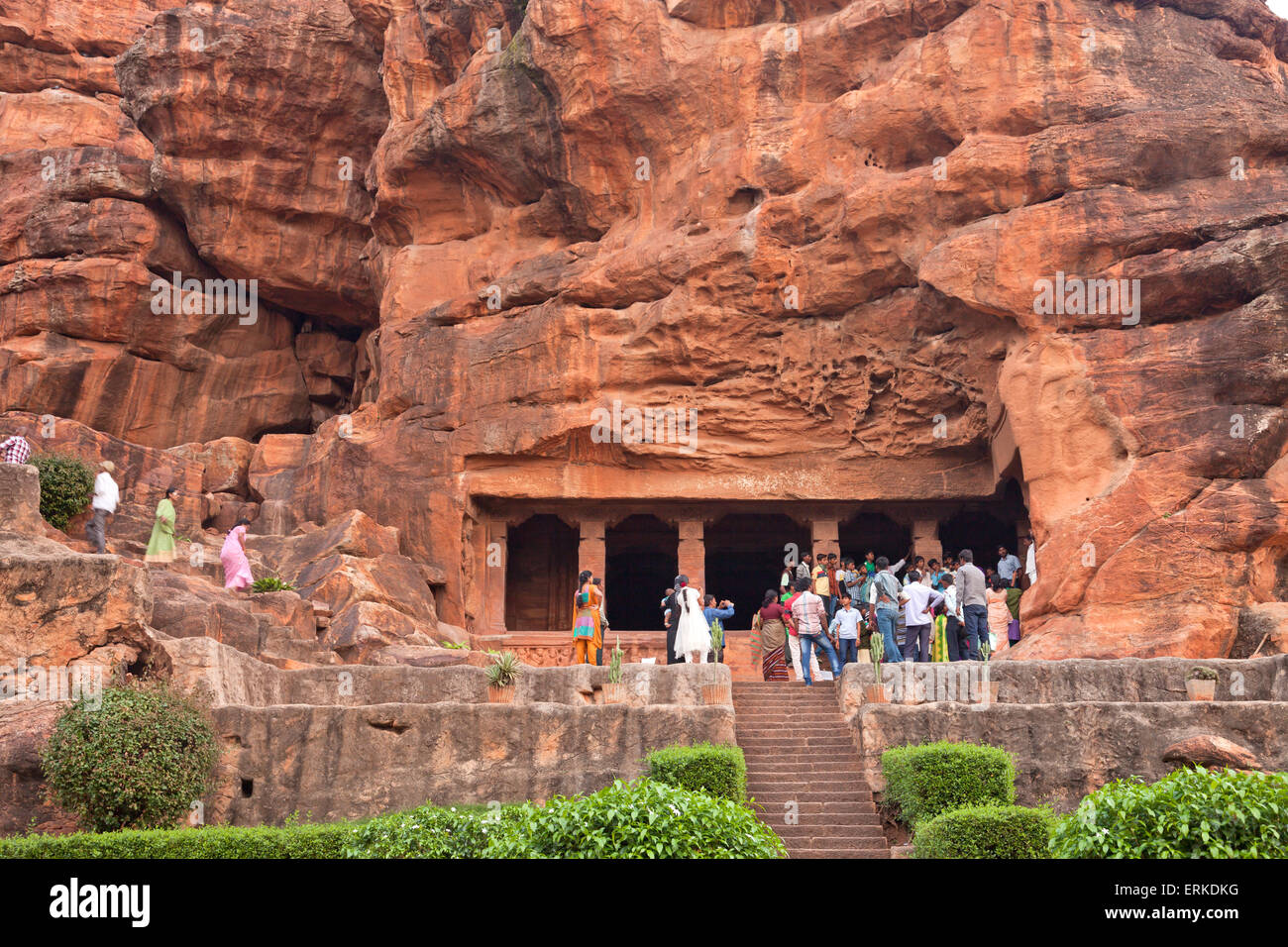 Grotta di templi, Badami, Karnataka, India Foto Stock