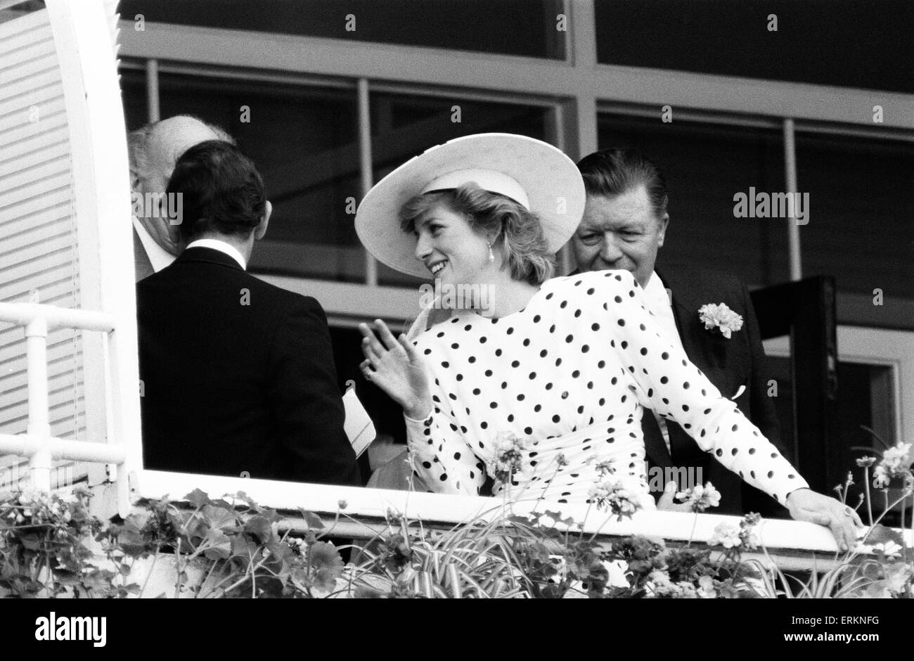 Epsom Derby 4 Giugno 1986. La principessa Diana al balcone del Royal Enclosure. Foto Stock