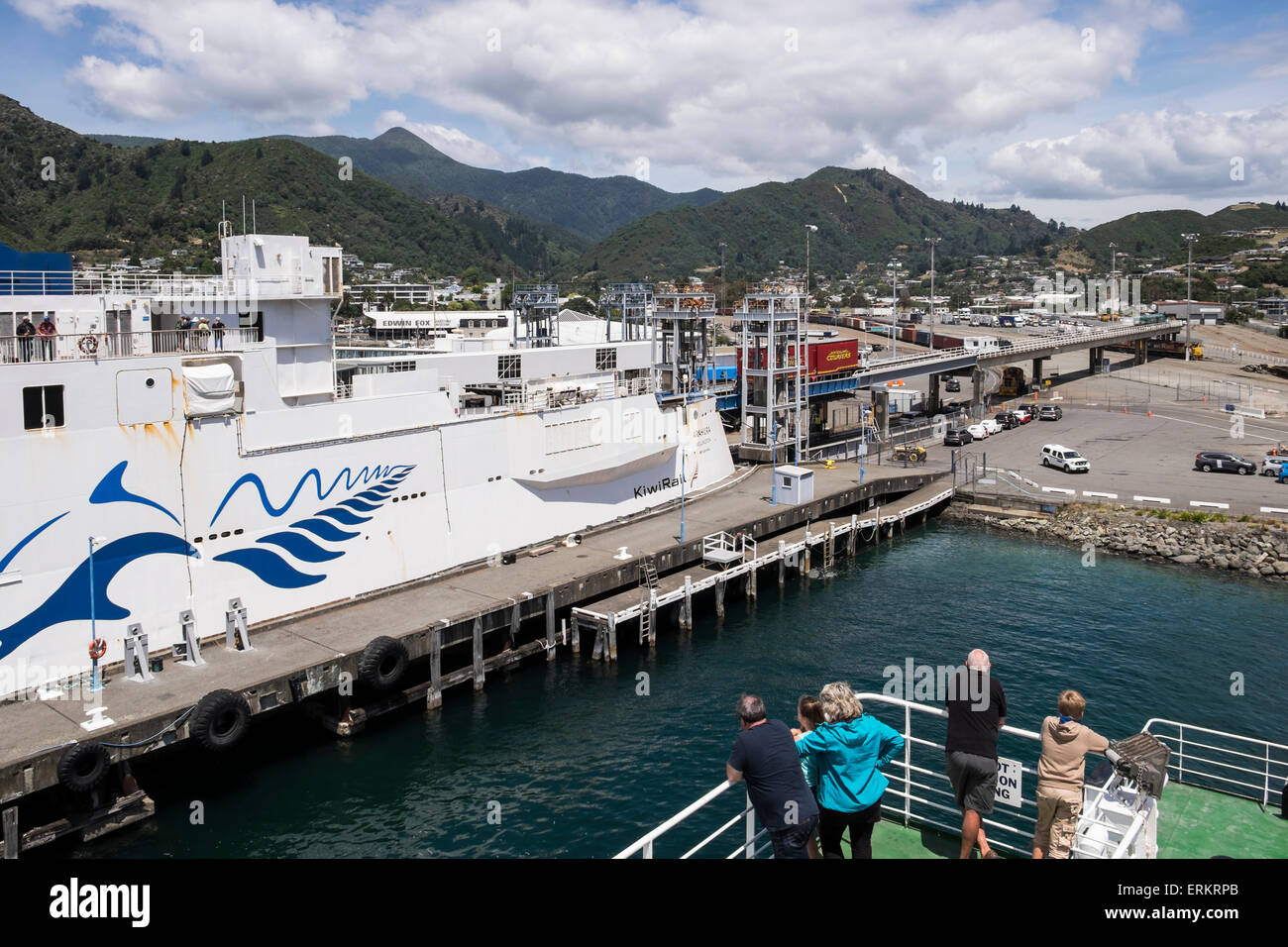 Il porto di Picton in Nuova Zelanda, principale ferryport per imbarcazioni tra le isole. Foto Stock