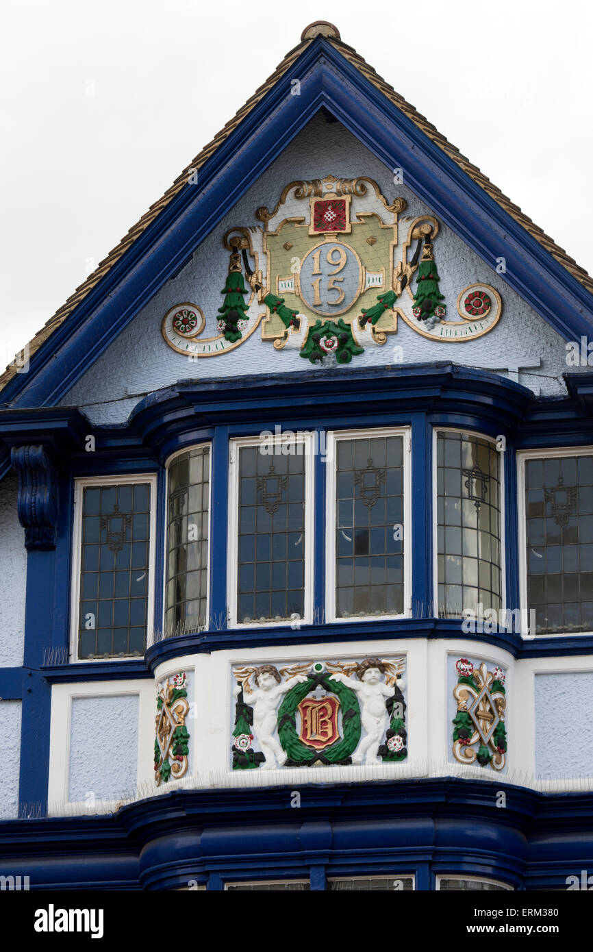 Taylors Agenti Immobiliari edificio in George Street, Luton, Bedfordshire, England, Regno Unito Foto Stock