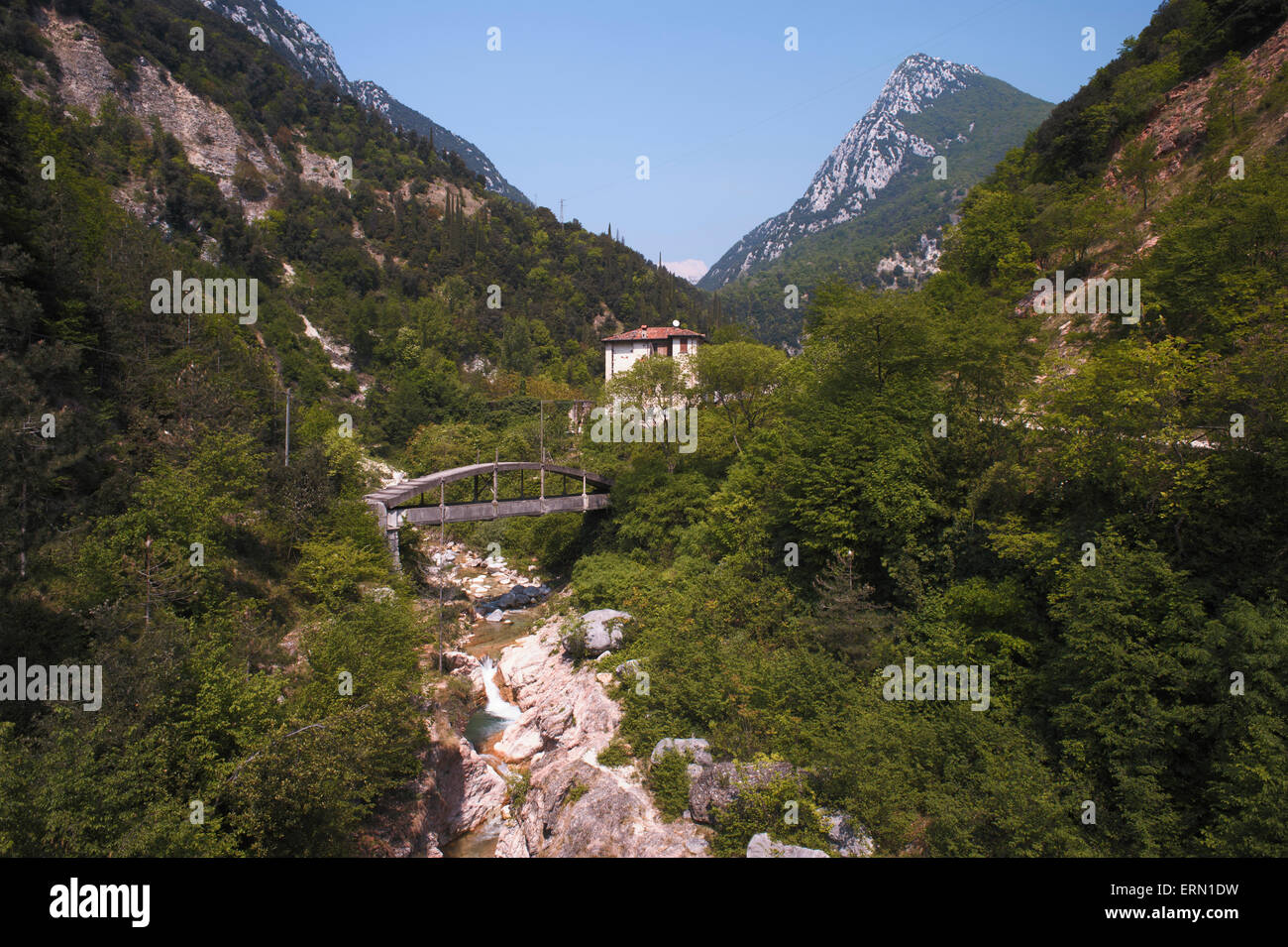 Toscolano Maderno - Valle delle Cartiere - un sentiero vicino al lago di garda Foto Stock