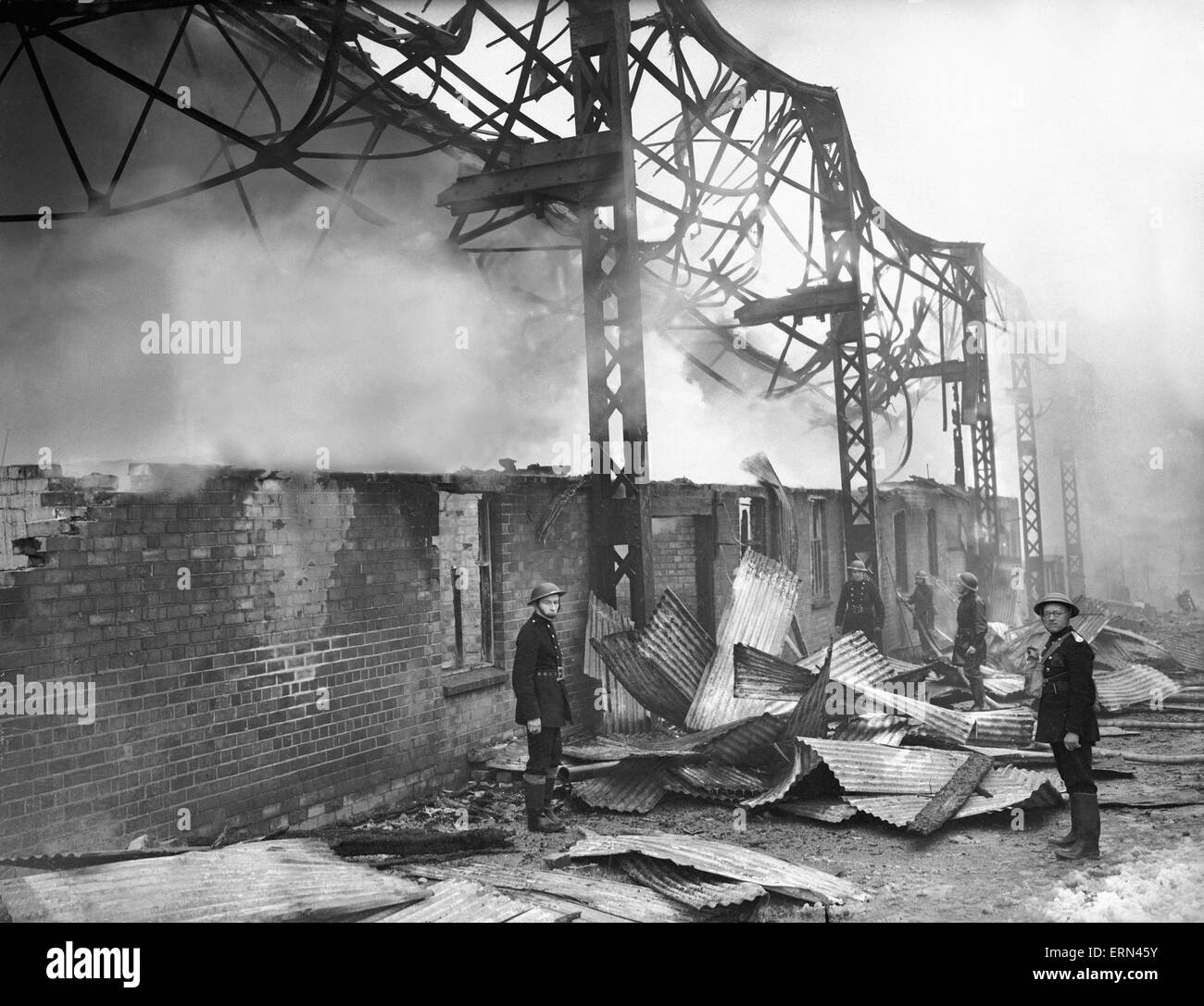 Birmingham City Football ground. St Andrews terreno di calcio ha colpito durante un bombardamento della Seconda Guerra Mondiale. Il 21 gennaio 1942. Foto Stock