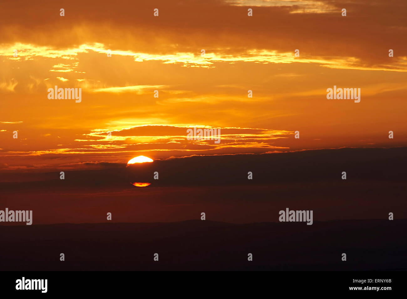 Cielo e nubi al tramonto Foto Stock