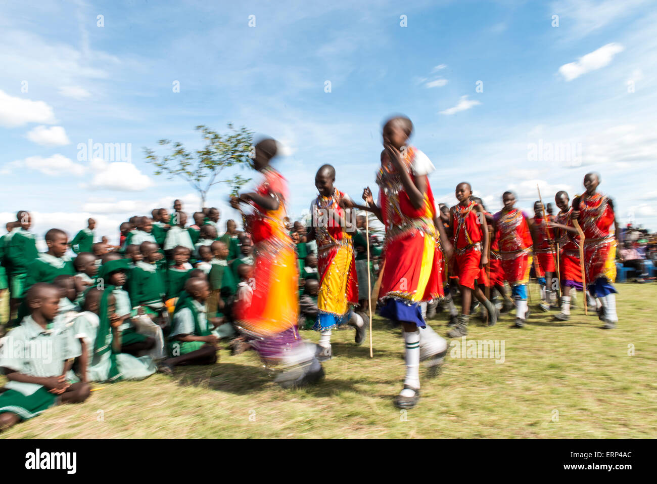 Danza tradizionale Maasai persone Olesere Kenya Africa Foto Stock