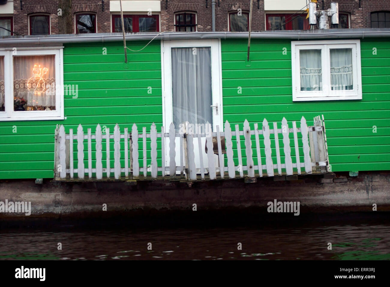 Houseboat fatiscente Foto Stock