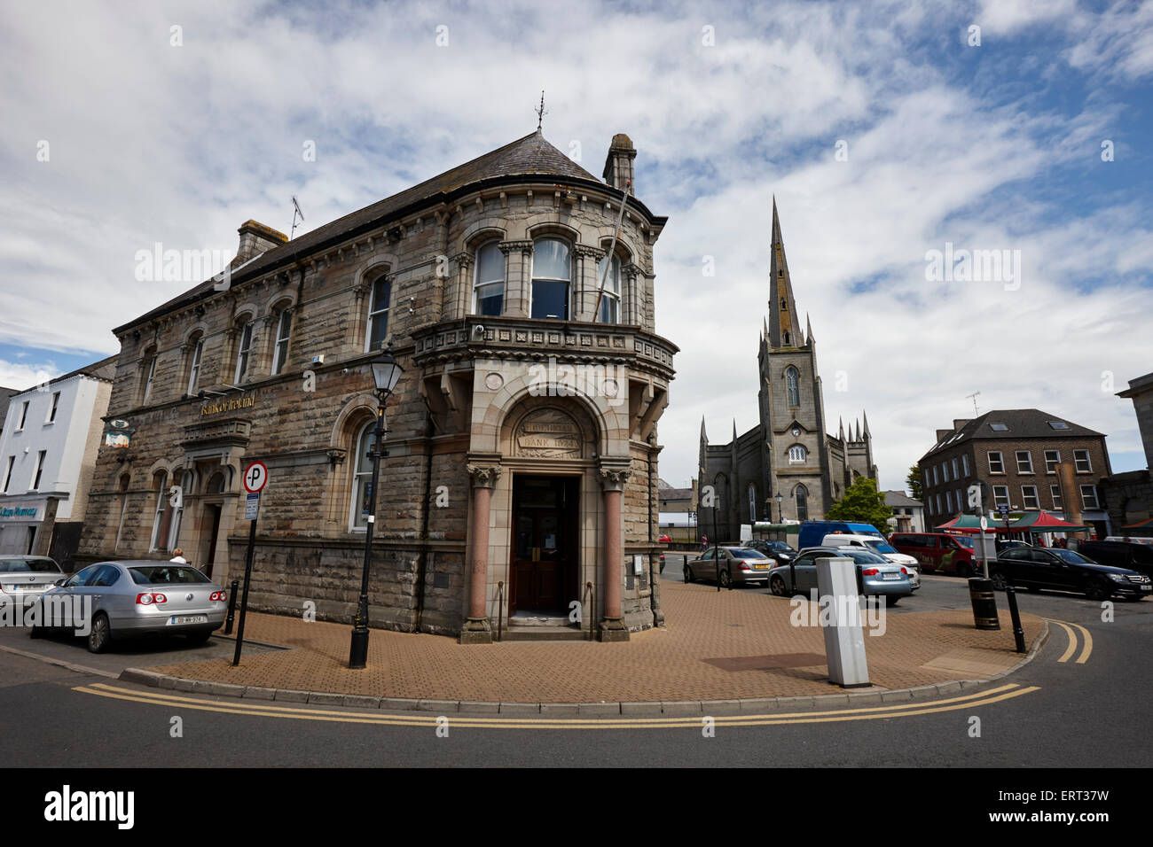 La Bank of Ireland edificio ex hibernian banca città Monaghan County Monaghan Repubblica di Irlanda Foto Stock